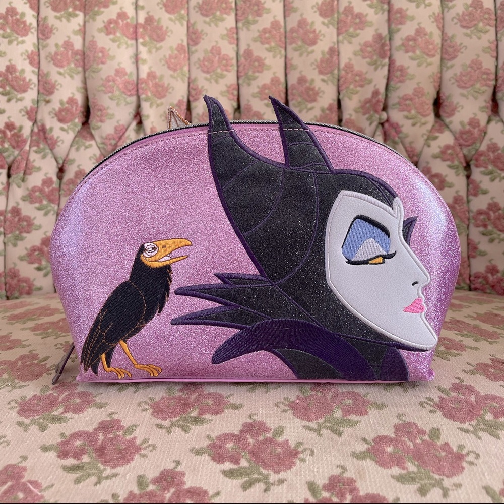 Danielle Nicole Sleeping Beauty Makeup Bag - image 2